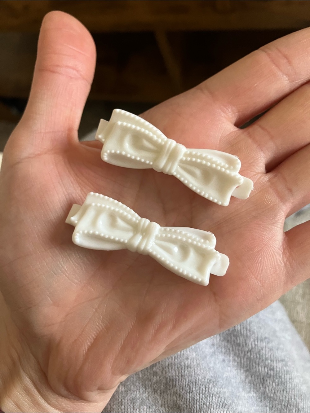 American Girl Pleasant Company 1990s Molly’s Christmas Stocking White Barrettes